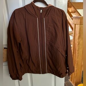 Avalanche Light Full Zip Hooded Jacket Windbreaker​